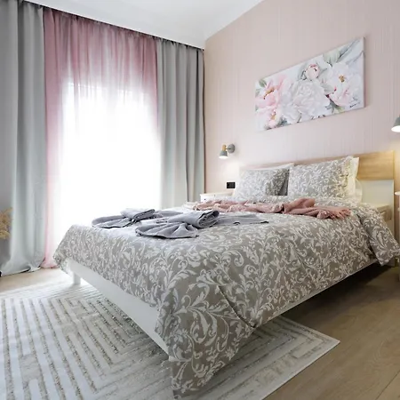 Elegant Urban In Center Salonicco