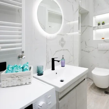 Elegant Urban In Center