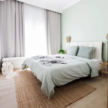 Elegant Urban In Center * Salonic
