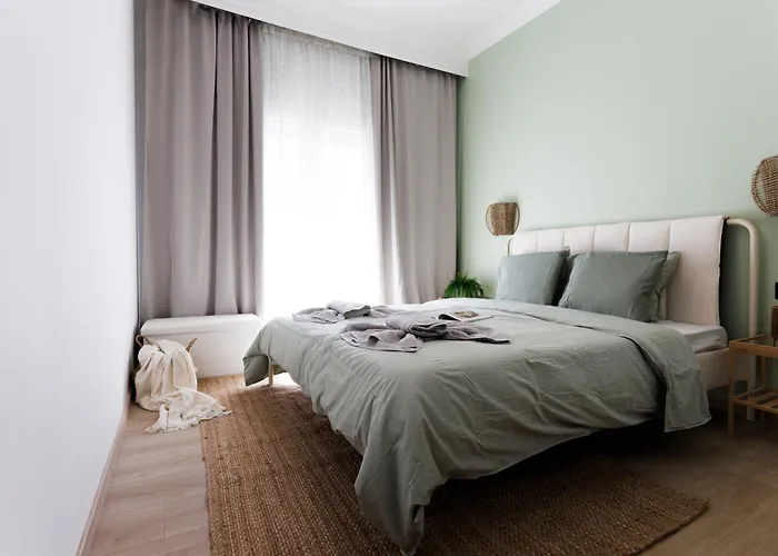 Elegant Urban In Center Apartment Thessaloniki